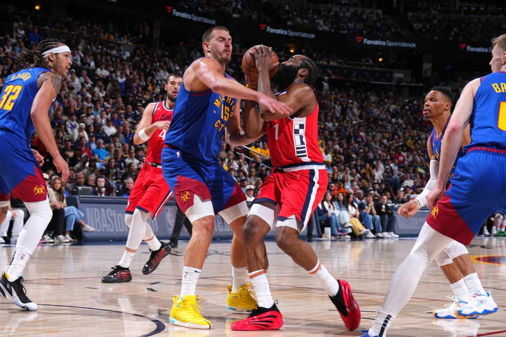 尤文图斯以 尤文图斯以